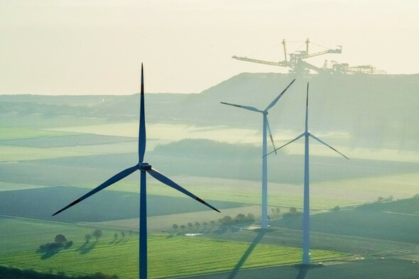 'We're at a crossroads': Major UN climate report charts pathways to save the planet - Vimarsana News