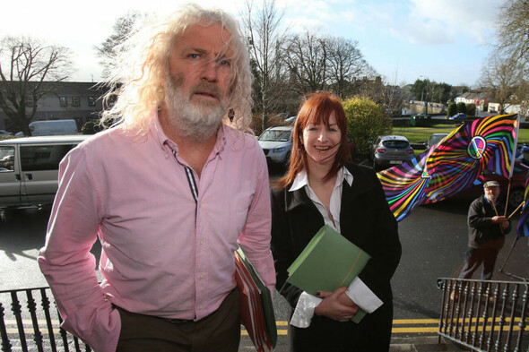MEPs Clare Daly and Mick Wallace launch legal actions against RTÉ - Vimarsana News
