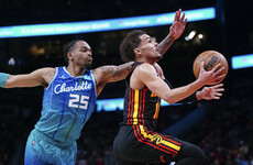 Hawks sting Hornets, Pelicans sink Spurs
