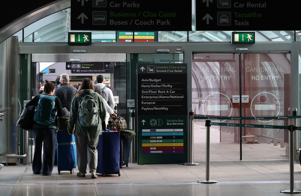 L’aéroport de Dublin déclare que les files d’attente « se déroulent bien » avec 50 000 passagers attendus par jour ce week-end