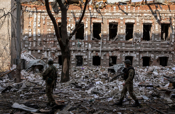 Des grèves font cinq morts à Kharkiv, alors que l’ultimatum russe à Marioupol expire