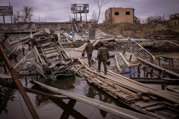 Tom Clonan: Russia's renewed assault on the Donbas region is an attempt to re-frame the narrative - Vimarsana News