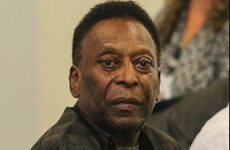 Pele leaves hospital after colon cancer treatment