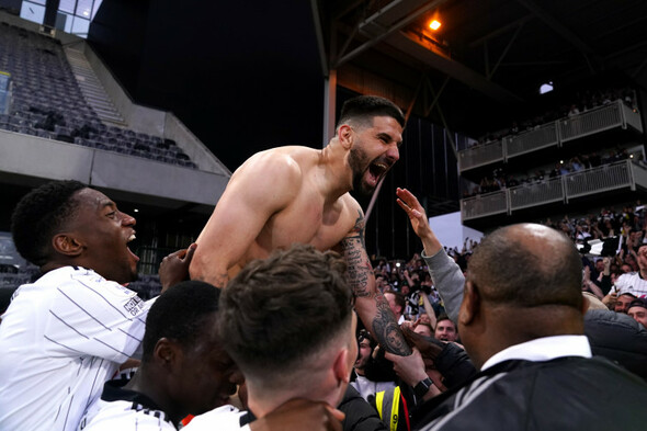 Fulham clinch Championship title after 7-0 win over Luton Town - Vimarsana News