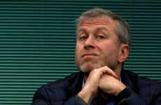 Fears raised that Abramovich could jeopardise Chelsea sale