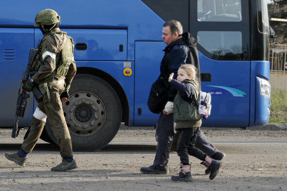 US sending more weapons to Ukraine as dozens evacuated from Mariupol steel plant - Vimarsana News