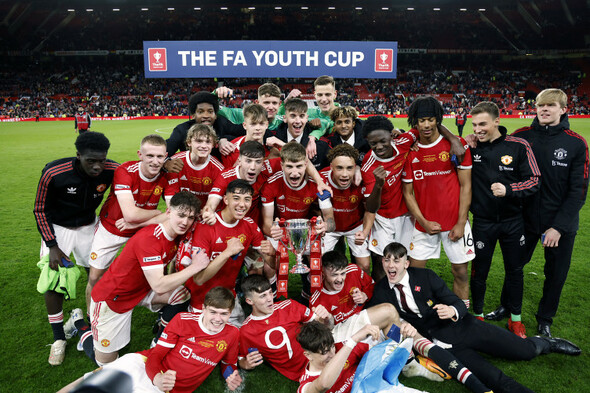 Man Utd clinch FA Youth Cup in front of record crowd at Old Trafford - Vimarsana News