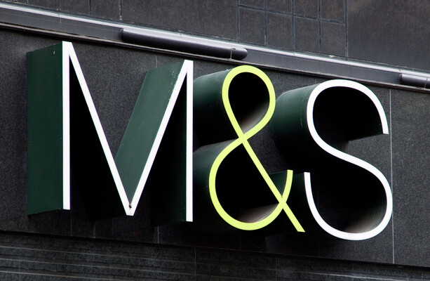 Несколько куриных продуктов Marks & Spencer отозваны из-за возможной сальмонеллеза.