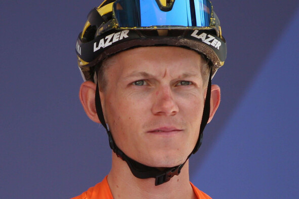 Bouwman leads Dutch 1-2 in Giro seventh stage as Lopez stays in pink - Vimarsana News