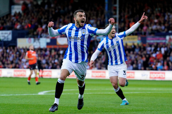 Luton and Huddersfield share spoils in first leg of Championship play-off semi - Vimarsana News