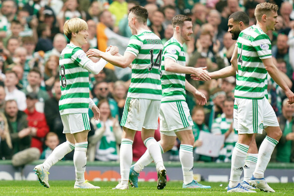 Champions Celtic celebrate trophy day with 6-0 rout over Motherwell - Vimarsana News