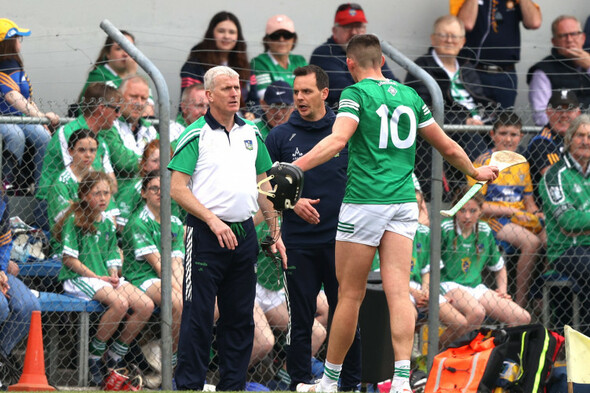 John Kiely: 'We've watched it back on the tape and it's quite clear that there was no contact' - Vimarsana News