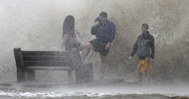 Isaac makes second landfall as New Orleans faces 80mph winds