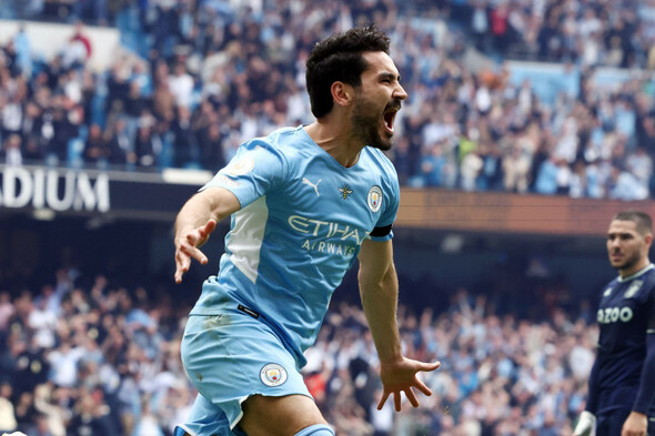 Despair for Liverpool as Man City complete remarkable comeback to be crowned Premier League champions - Vimarsana News