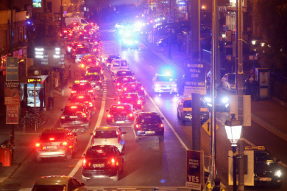 Garda facing dismissal for turning on emergency lights to warn public about stolen car - Vimarsana News