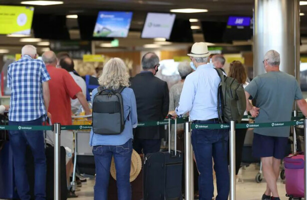 DAA given until tomorrow morning to find solutions to airport chaos, ministers say