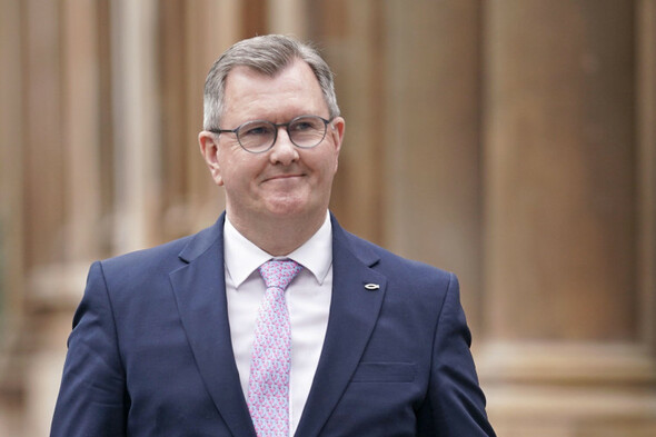 Donaldson says Irish Government 'ignoring' unionists' concerns over Northern Ireland Protocol - Vimarsana News