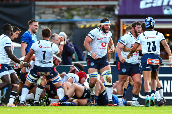 Brilliant Bulls stun Leinster to book place in URC final - Vimarsana News