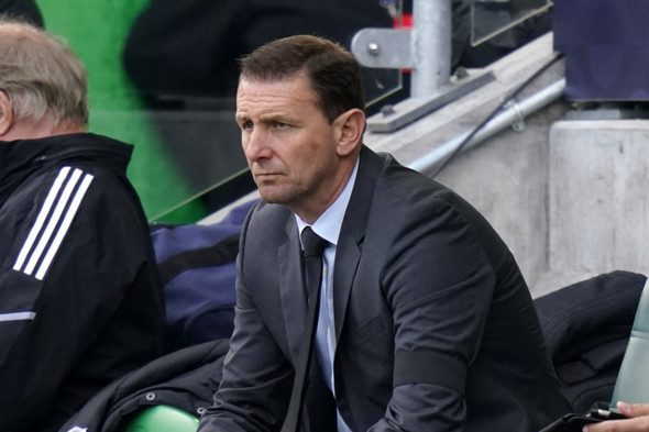 Under-fire Northern Ireland boss Baraclough urges patience with rebuild - Vimarsana News