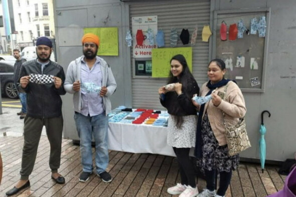 Family who gave out free face masks during pandemic granted residency in Ireland - Vimarsana News