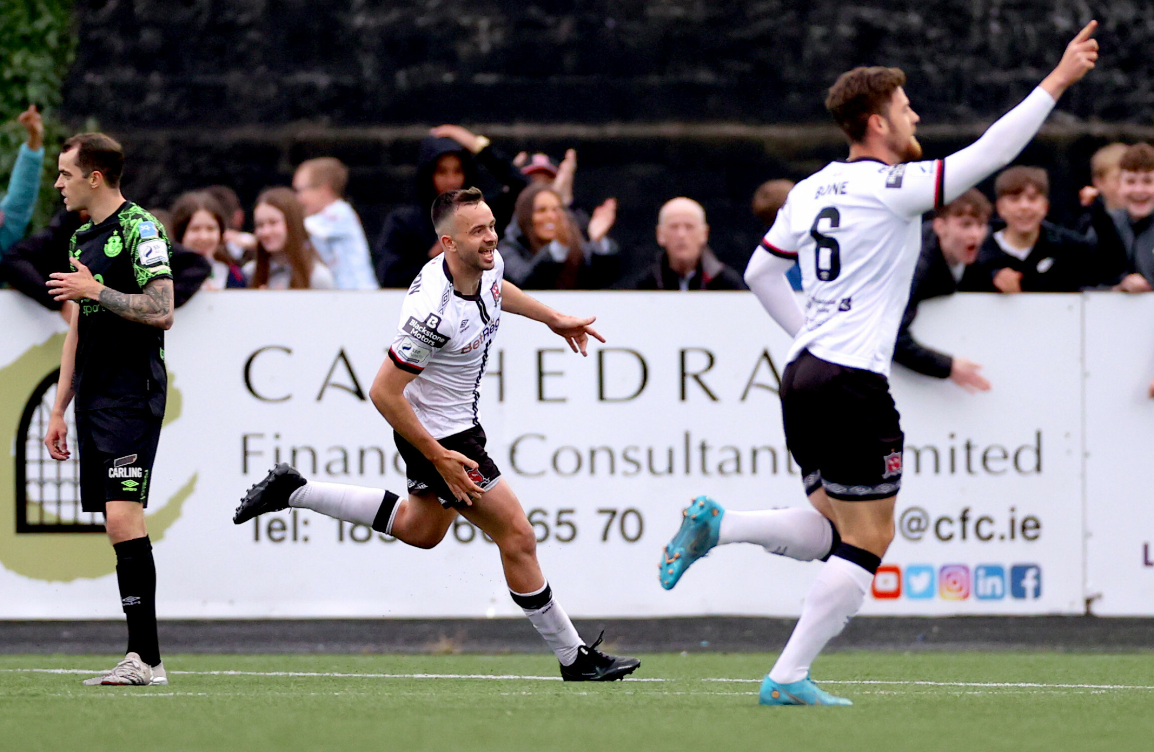 Benson back with a bang as Dundalk breathe new life into title race - Vimarsana News