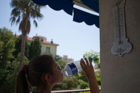 European countries prepare for blistering weekend heatwave - Vimarsana News