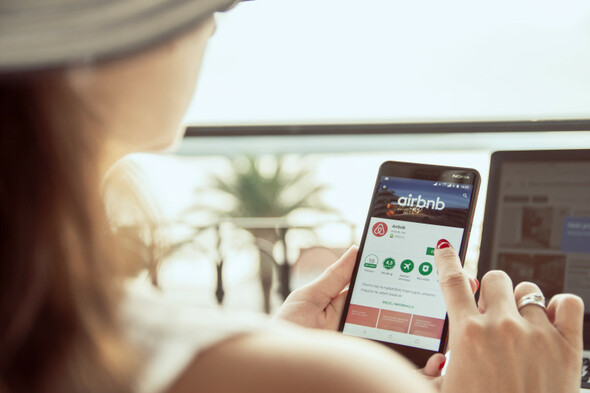Airbnb call on government to create register of landlords to avoid unregistered hosts - Vimarsana News
