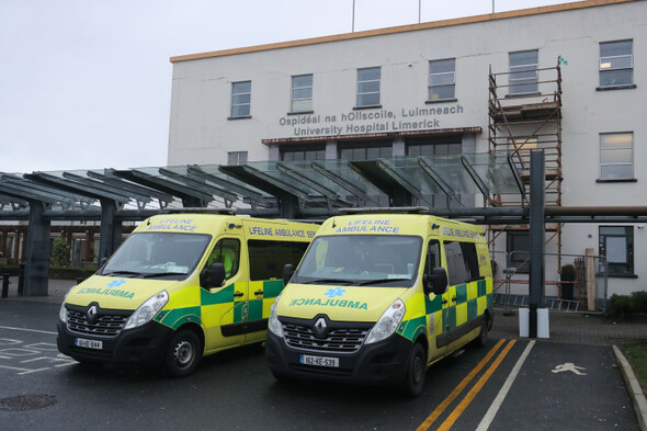 HSE unit deployed to Limerick hospital to address 'chronic' overcrowding' - Vimarsana News