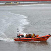 RNLI crew assists sailor in difficulty after failure of boat engine
