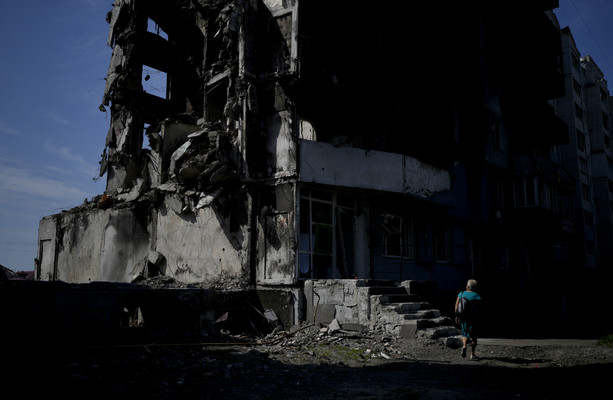 Взрывы сотрясают Киев, когда русские полностью оккупируют Северодонецк