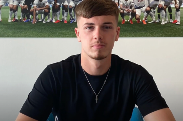Ireland U19 international Keeley makes move to Tottenham from St Patrick's Athletic - Vimarsana News