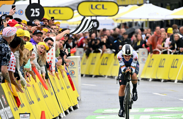 Lambert remporte le match d’ouverture du Tour de France sous la pluie de Copenhague