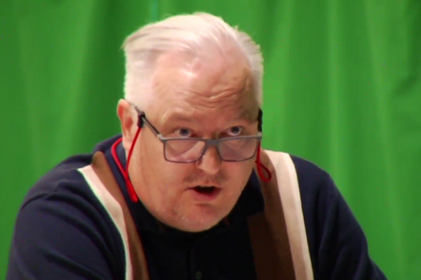 Donegal councillor defiant over accusations he took colleague's phone during meeting - Vimarsana News