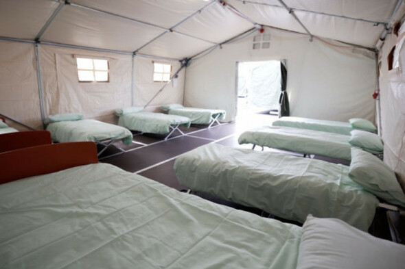 150 refugees moved into tents as Gormanston camp opens - Vimarsana News