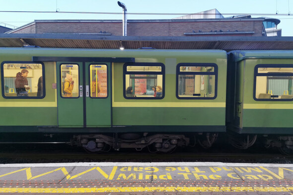Irish Rail admits it 'ruined a day out' yesterday as full probe ordered into Dart 'chaos' - Vimarsana News