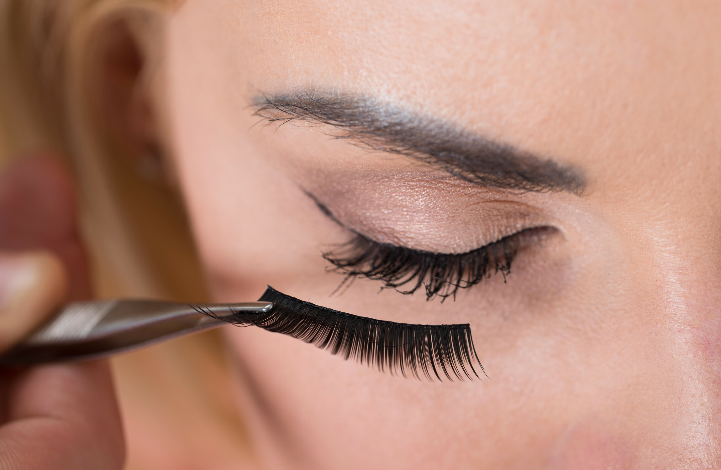 Beauty guru Suzanne Jackson's SOSU brand found to breach advertising standards - Vimarsana News