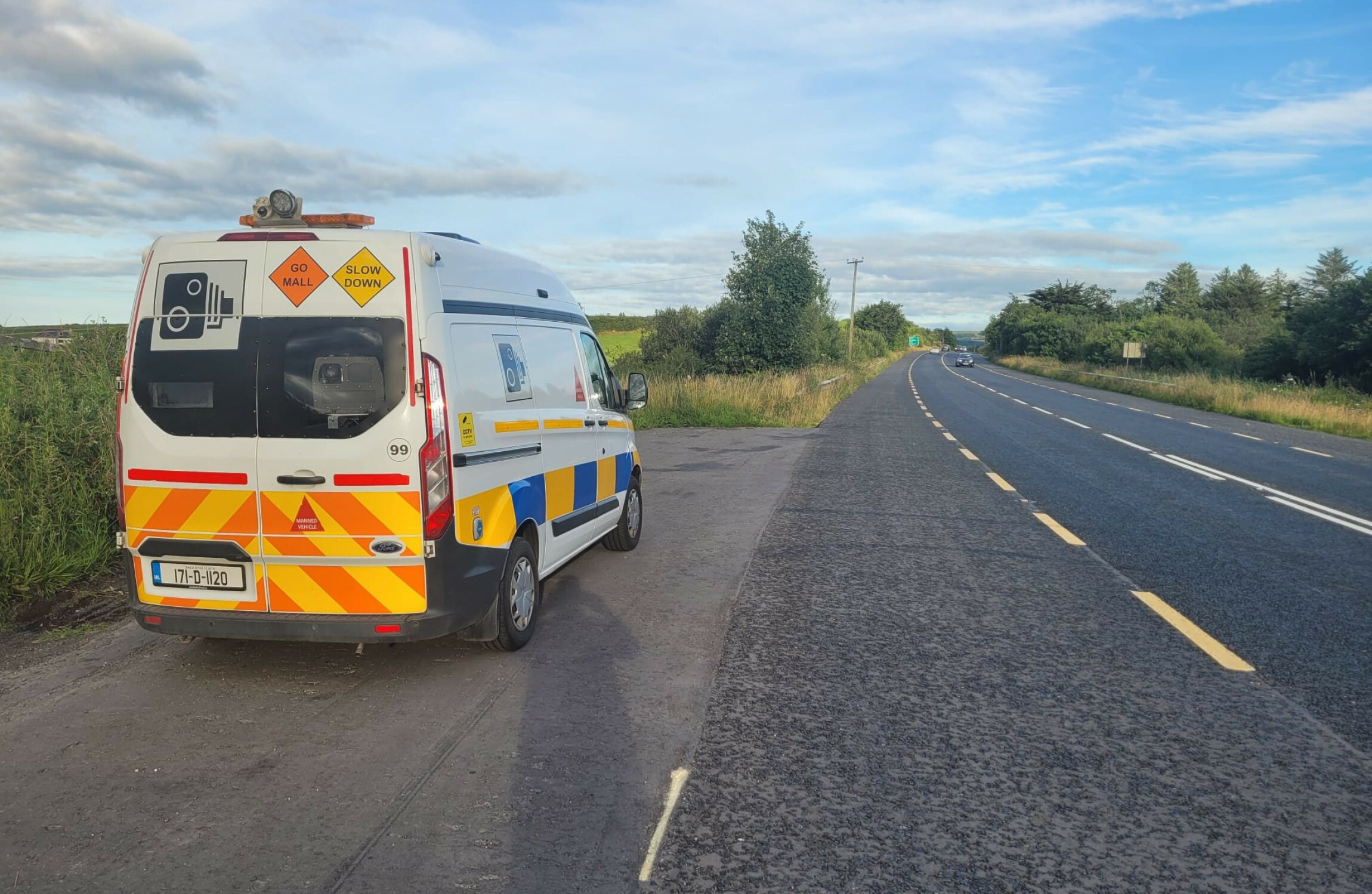 More than 1,000 drivers caught speeding on Irish roads over the weekend - Vimarsana News