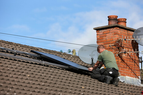 Government urged to hasten payments for surplus solar power ahead of feared energy shortages - Vimarsana News