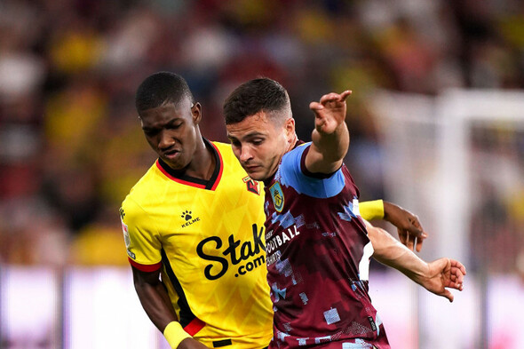 Disappointment for Irish trio as Burnley's unbeaten start ends - Vimarsana News