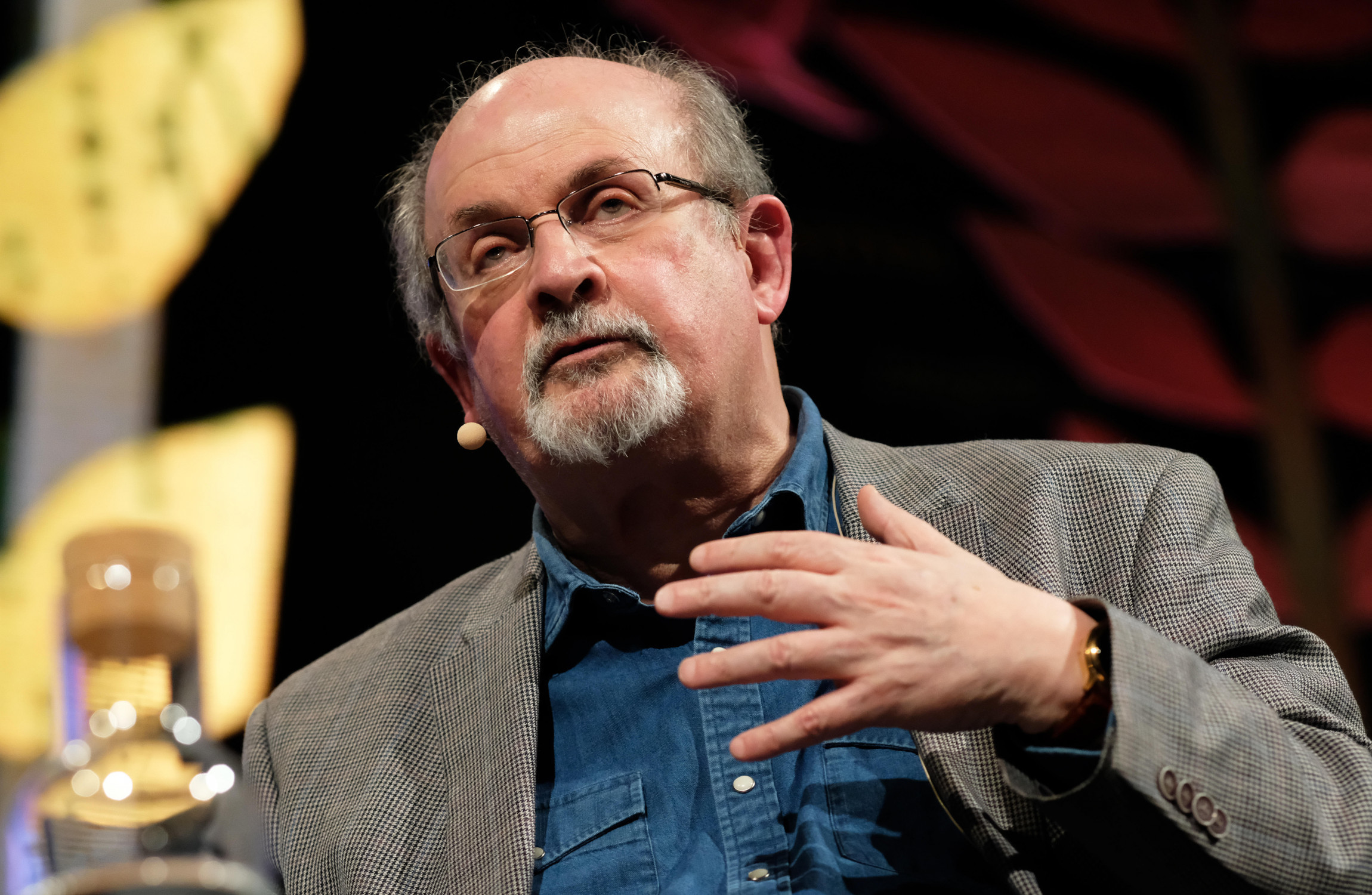 Salman Rushdie on a ventilator after New York attack · TheJournal.ie