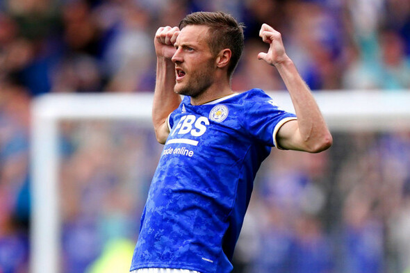 Jamie Vardy ends Man United speculation by committing to Leicester - Vimarsana News