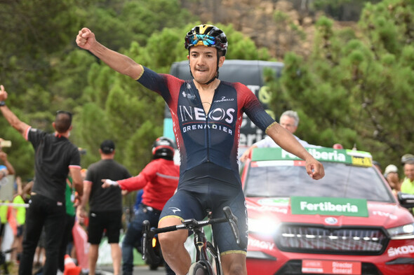 Carapaz climbs to stage win as Evenepoel survives scare - Vimarsana News