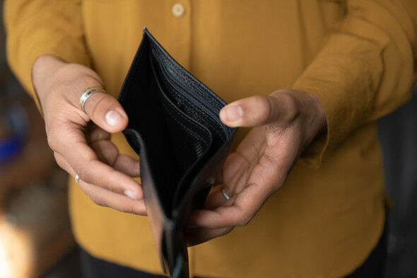 Majority of Irish people 'worse off' financially than they were 12 months ago - Vimarsana News
