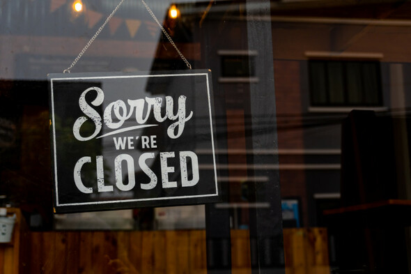Pests, dirt, dangerous chicken: Three food businesses issued closure orders last month - Vimarsana News