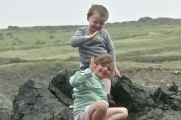 Gardaí investigting 'all circumstances' after deaths of two children in Westmeath car fire - Vimarsana News