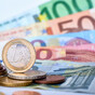 Govt expected to approve 80 cent increase in minimum wage