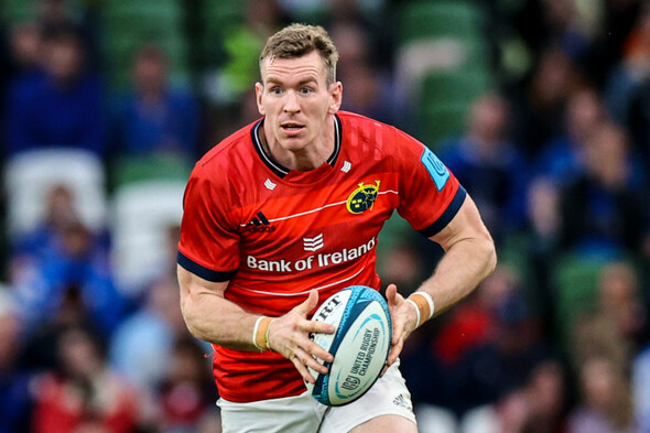 Munster won't look for centre cover despite losing Chris Farrell - Vimarsana News