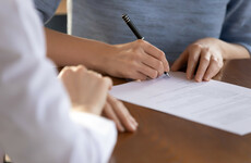 Mortgage customers 'frustrated' over wait times to switch lenders amid interest rate hikes