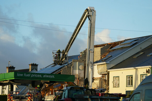 Emergency services still at scene of explosion in Donegal as events across the county cancelled - Vimarsana News