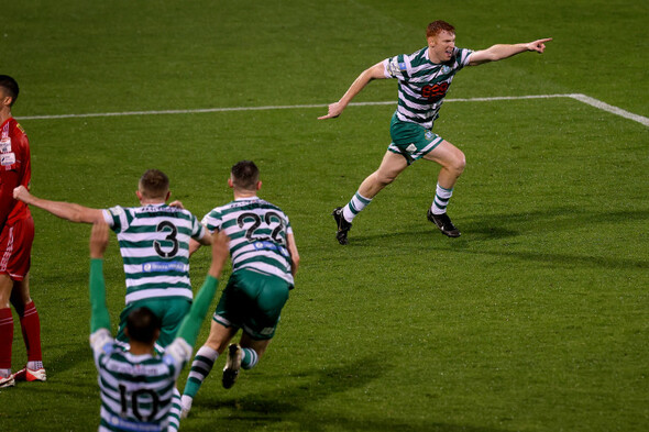 Gaffney's stunning, last-gasp volley fires Shamrock Rovers closer to title - Vimarsana News